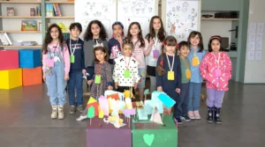 رویداد دنیای تو چه رنگیه